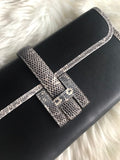 JIGE ELAN 29 CLUTCH IN BLACK CALFSKIN WITH WHITE LIZARD SKIN