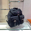 SMALL BACKPACK 28 IN BLACK PARACHUTE FABRIC