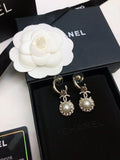 HOOP EARRINGS IN GOLD METAL WHITE PEARL CRYSTAL LOGO