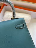 KELLY MINI 20 BAG IN PINE GREEN CALFSKIN WITH GOLD HARDWARE