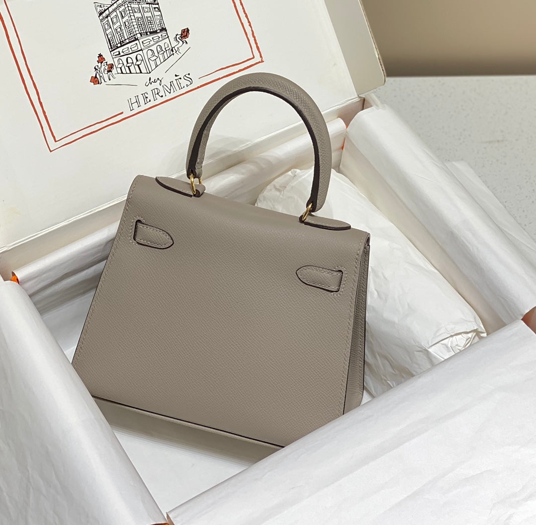 KELLY MINI 20 BAG IN LIGHT BROWN CALFSKIN WITH GOLD HARDWARE