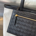 FLIP FLAP 30 IN WHITE CANVAS AND BLACK CALSKIN