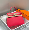 KELLY 28CM IN ROSE TYRIEN SWIFT CALFSKIN GOLD HARDWARE