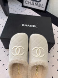 FLAT MULE IN BEIGE SUEDE AND LAMB FUR LINING