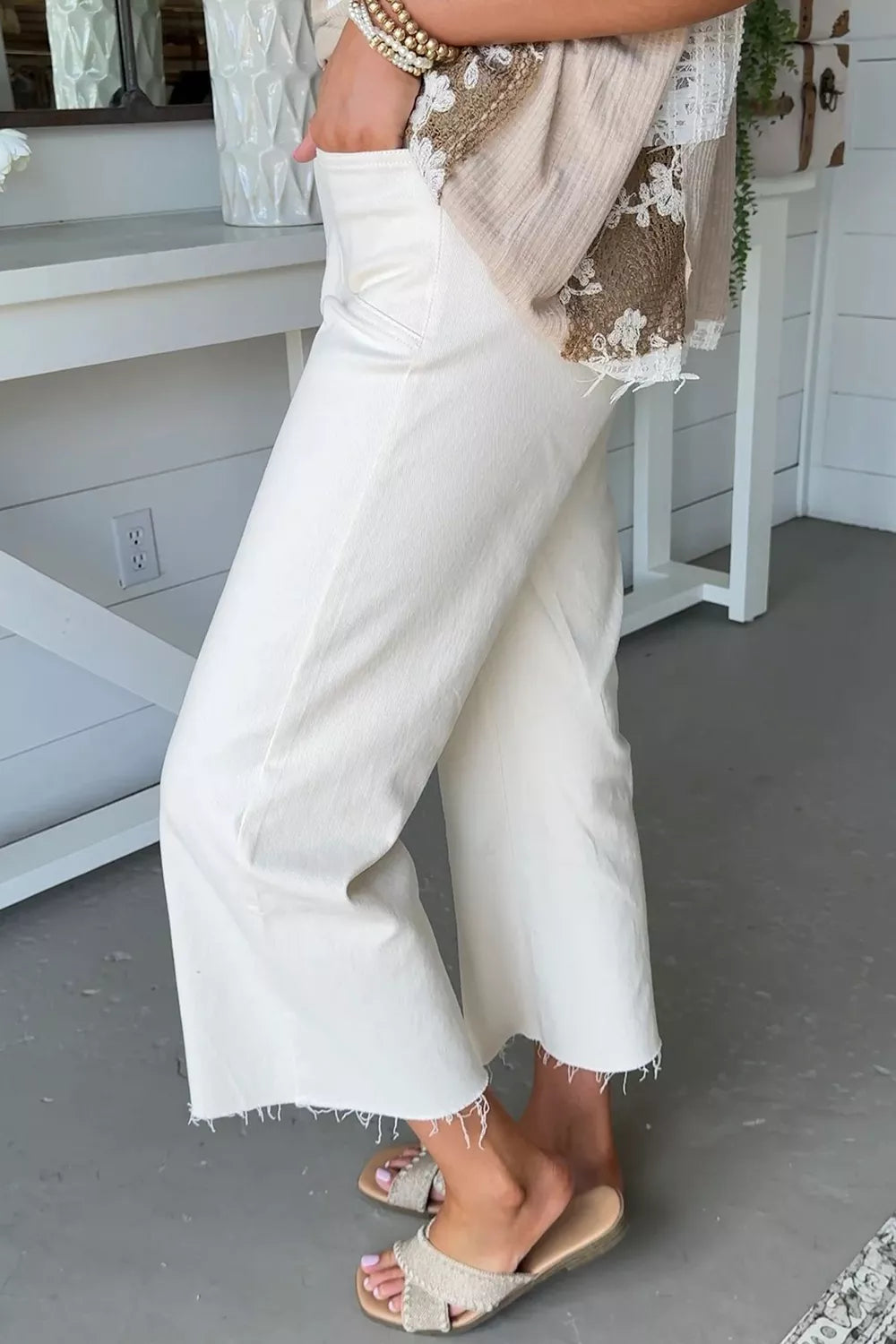 Raw Hem Ankle-length Loose Jeans