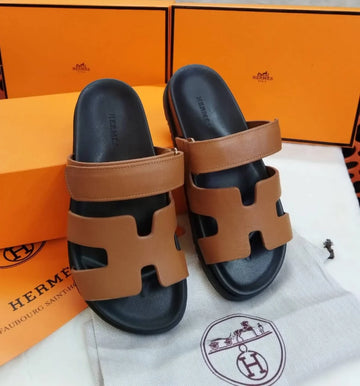 HERMES CHYPRE SANDAL Natural