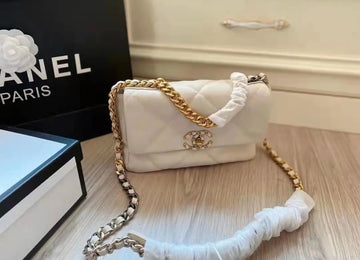 Chanel Lambskin Quilted Medium Bag