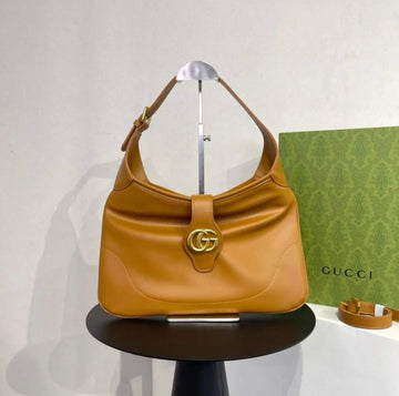 Gucci Aphrodite Shoulder Bag With Golden Logo