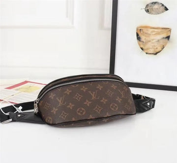 Louis Vuitton Discovery Monogram Eclipse Bumbag