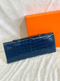 KELLY CUT 31 IN NAVY BLUE SHINNY ALLIGATOR LEATHER WITH SILVER HARDWARE
