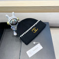 KNIT HAT IN BLACK WOOL 424303