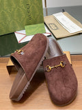 GG HORSEBIT MULE IN CHOCOLATE BROWN EMBOSSED SUEDE AND SHEEPSKIN LINING