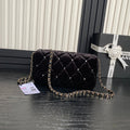 FLAP BAG 23 ATTACHED DIAMOND IN BLACK VELVET GOLD HARDWARE