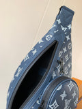 DUO CROSSBAG BAG 42 IN BLUE AND WHITE MONOGRAM SHADOW COWHIDE