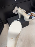 FLATFORM SANDAL IN PALE YELLOW CALFSKIN AND BLACK FABRIC