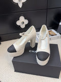 FLATFORM SANDAL IN WHITE TWEED AND BLACK FABRIC