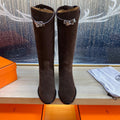 KNEE HIGH BOOTS IN CHOCOLATE BROWN SUEDE