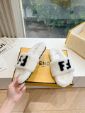 FLAT SLIDE IN WHITE FLEECE WITH BLACK LOGO