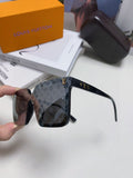 SQUARE SUNGLASS 581366 IN BLACK ACETATE MONOGRAM MASK ON LENS