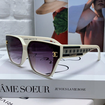 SQUARE SUNGLASSES 632696 IN WHITE ACETATE