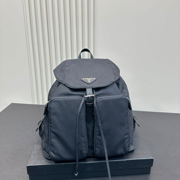 DOUBLE FRONT ZIP POCKET BACKPACK 31 IN BLACK RE-NYLON