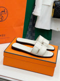 IDIOMA SANDAL IN WHITE CREAM CALFSKIN