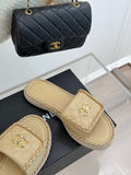 FLAT CHAIN HEART SLIPPER IN BISQUE BEIGE LAMBSKIN