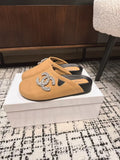FLAT MULE IN SEPIA BEIGE CALFSKIN