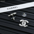 STUD EARRINGS IN SILVER METAL PEARLY WHITE AND CRYSTAL
