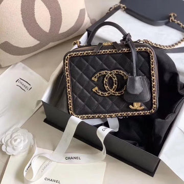 Chanel Filigree Vanity Case Quilted Caviar Gold – Black